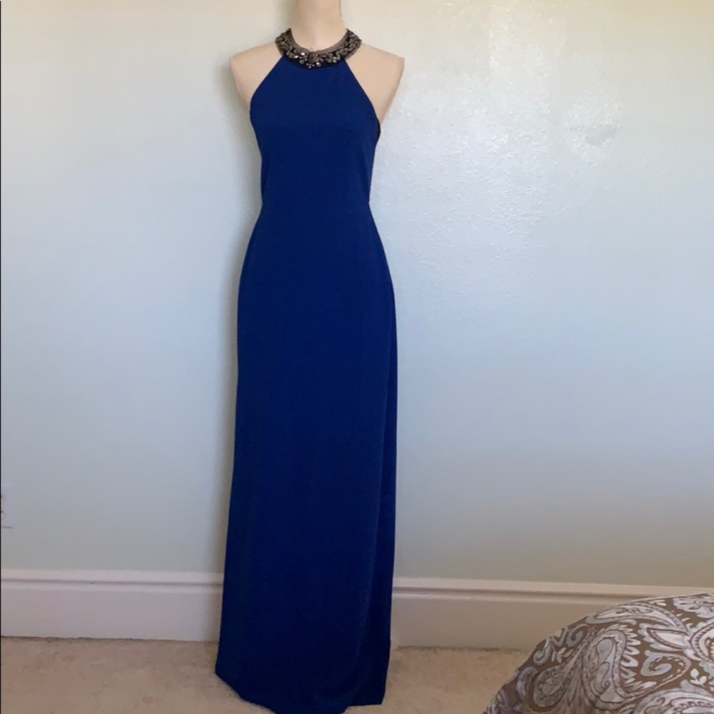 BCBGMAXAZRIA GOWN